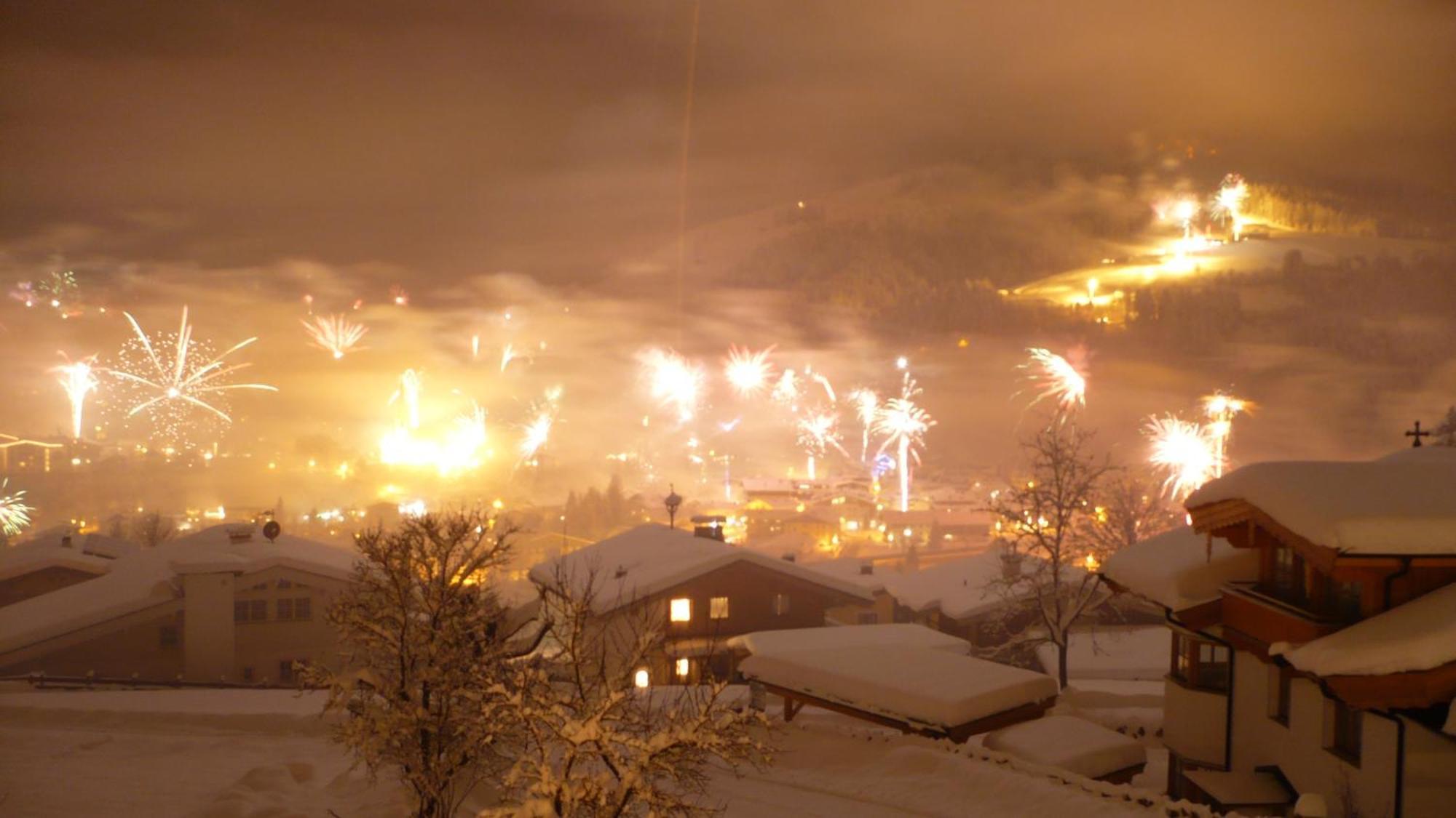 Hotel Garni Wieshof Kirchberg in Tirol Bagian luar foto