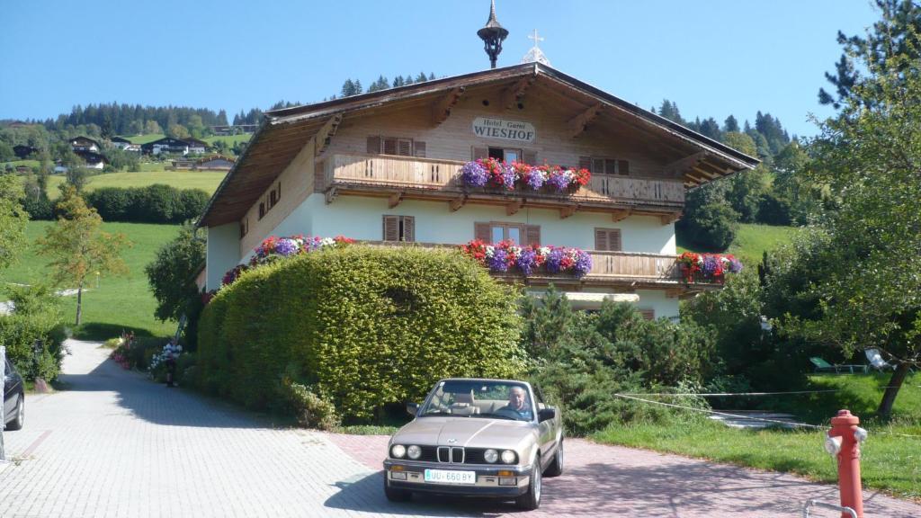 Hotel Garni Wieshof Kirchberg in Tirol Bagian luar foto
